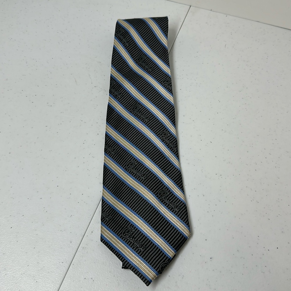 Chick-fil-A store manager tie. Minor wear, see pictures. Great tie for the store